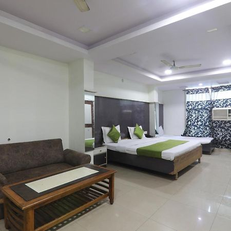 Hotel Dayal Lucknow Exterior photo