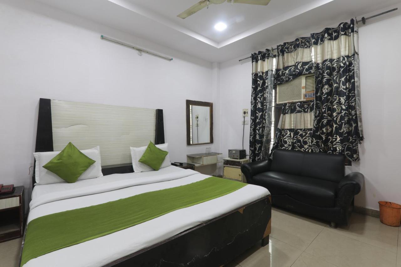 Hotel Dayal Lucknow Exterior photo